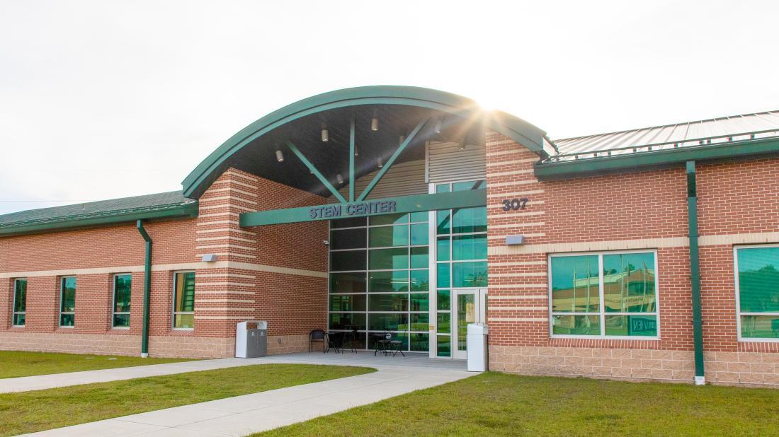 Exterior of the STEM Center on the Havelock campus