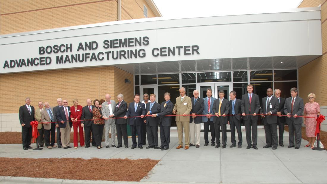 Ribbon cutting for Bosch and Siemens Advanced Manufacturing Center in 2008