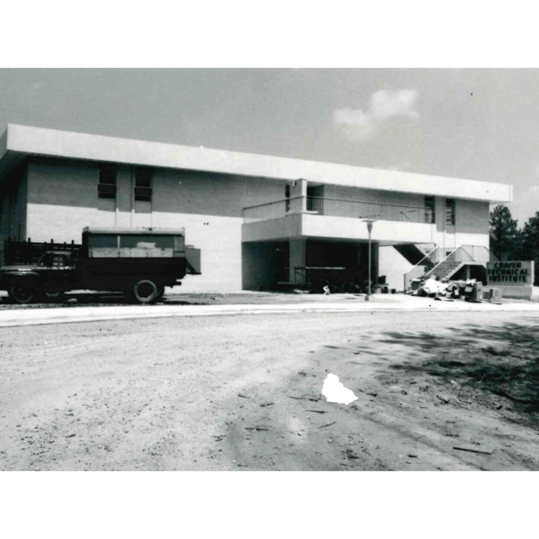 1960s Brock Administration building under construction