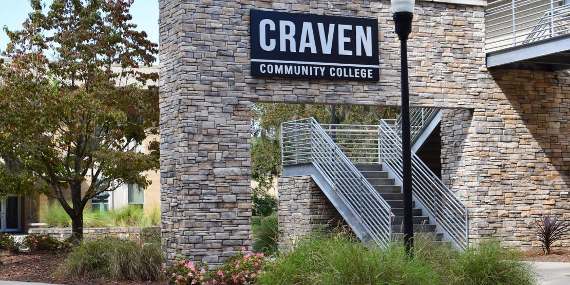 Exterior of Craven Community College, Brock Administration