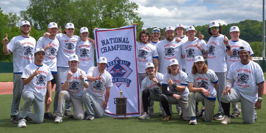 2025 Baseball Team Group Photo