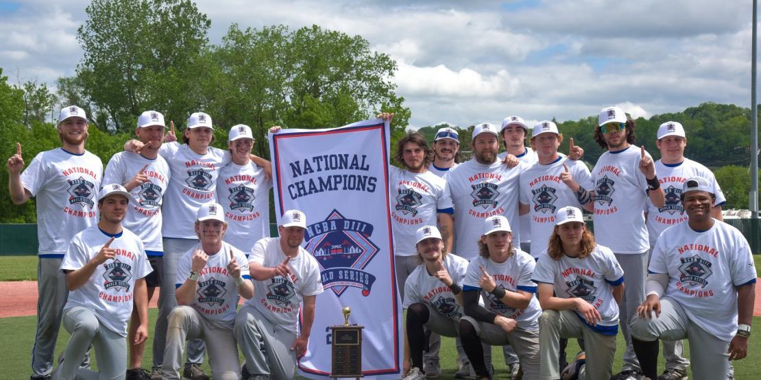 2025 Baseball Team Group Photo