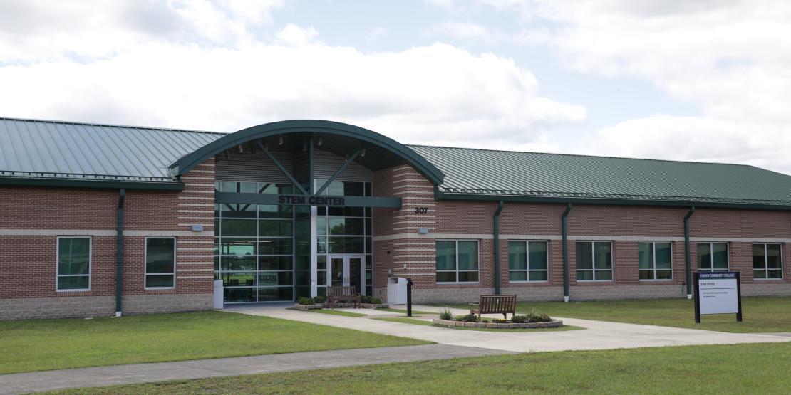 Front exterior or STEM Center on Havelock campus